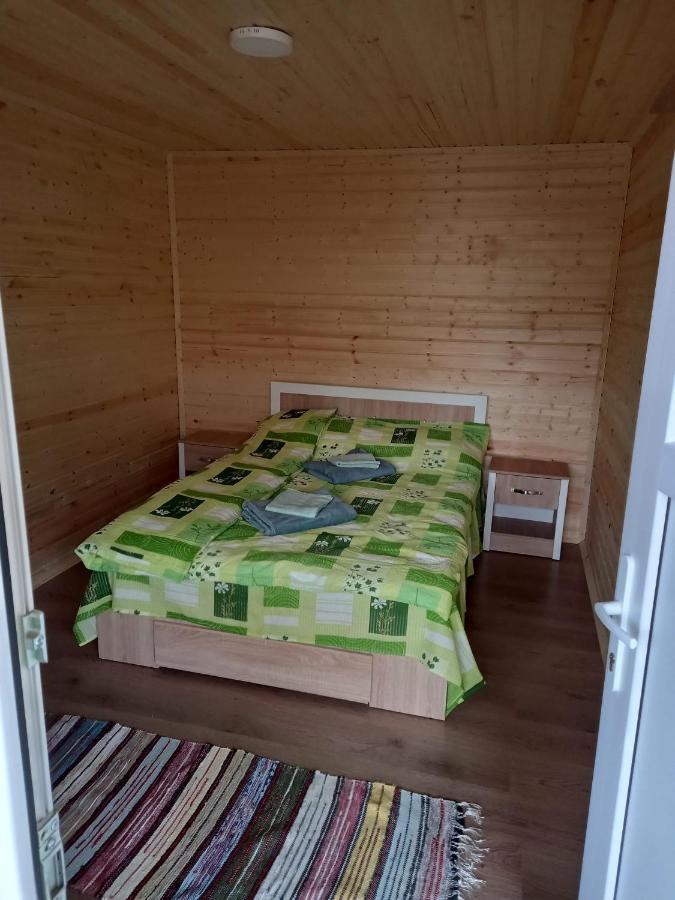 Cabane Areama Neagra Izvoru Mureşului Esterno foto