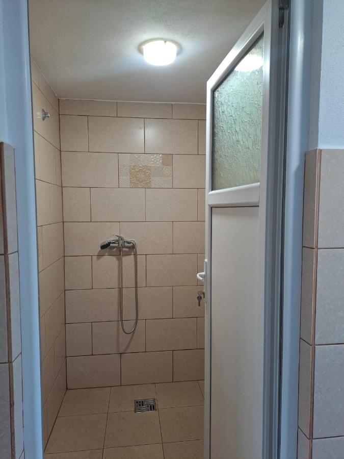 Cabane Areama Neagra Izvoru Mureşului Esterno foto