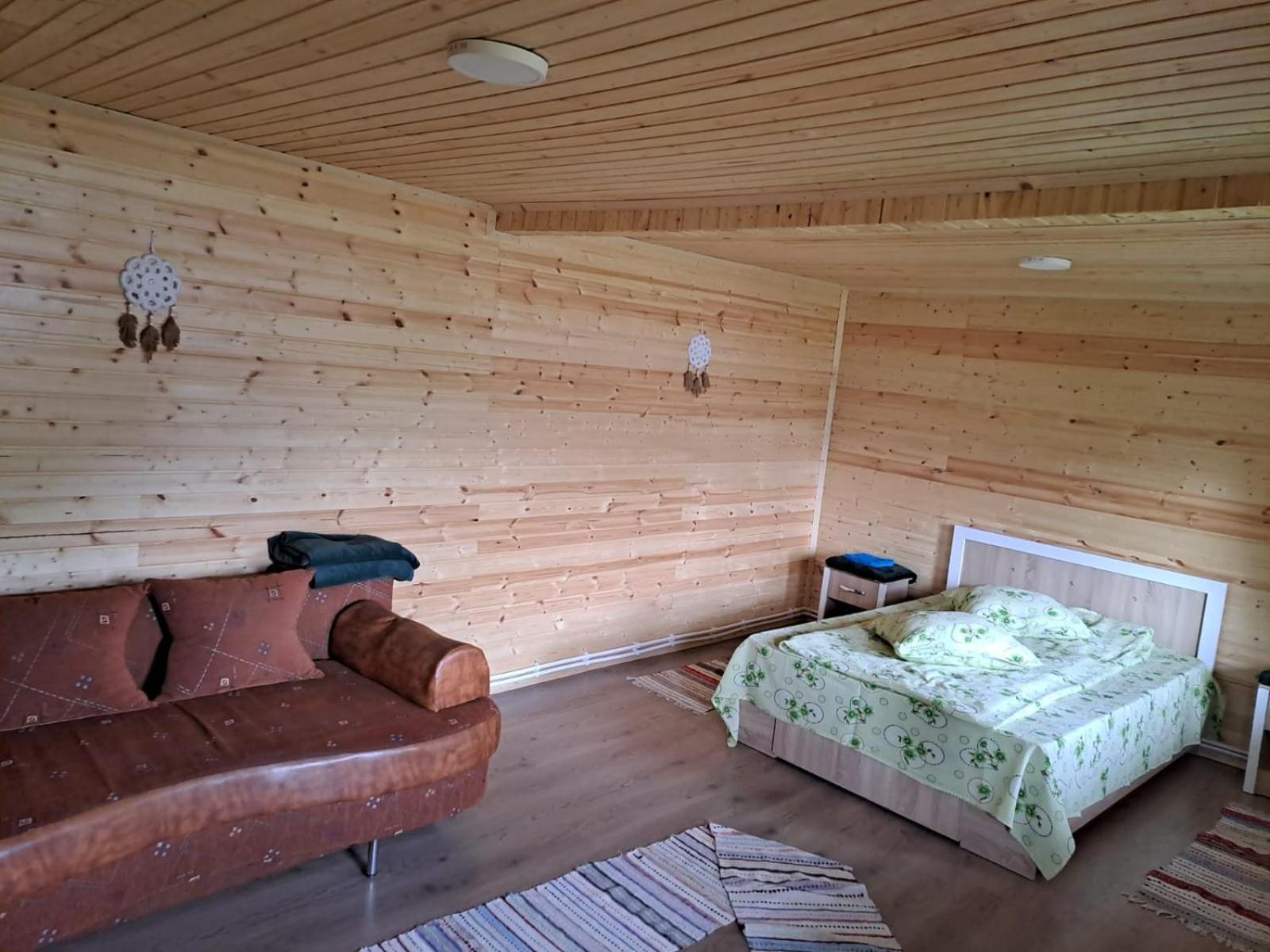 Cabane Areama Neagra Izvoru Mureşului Camera foto